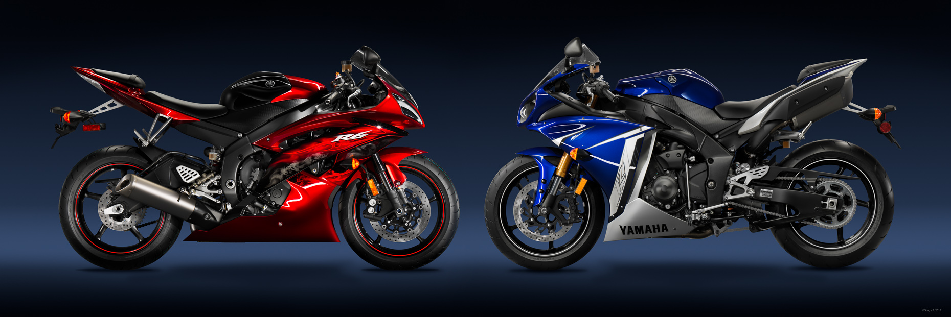Stage3_Retouching_Yamaha R6 R1 Red_and blue front to front.jpg